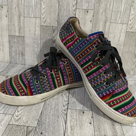 Wayna women’s colorful Mexican inspired athletic shoes size 9 women’/men… - Picture 2 of 9
